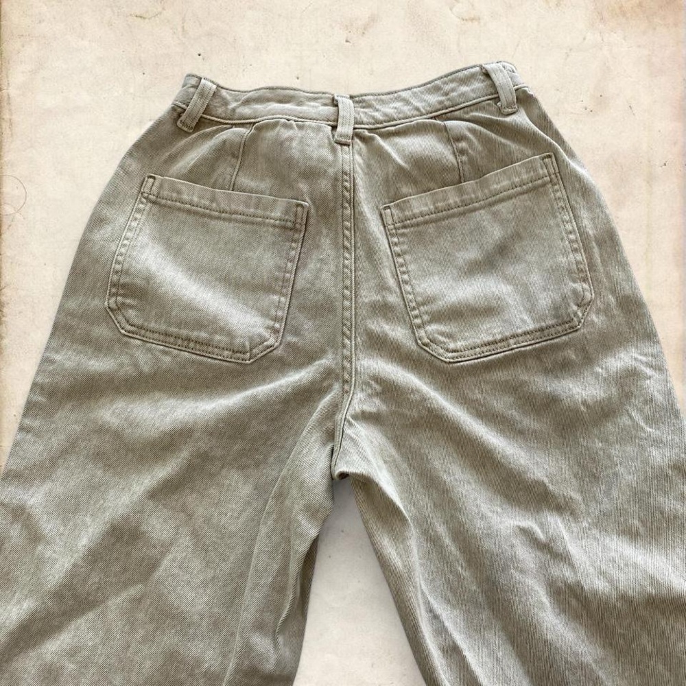 Universal Thread Cream Wide-Leg Pants - Picture 4 of 9